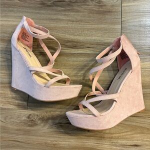 Pink wedge strappy size 8.5